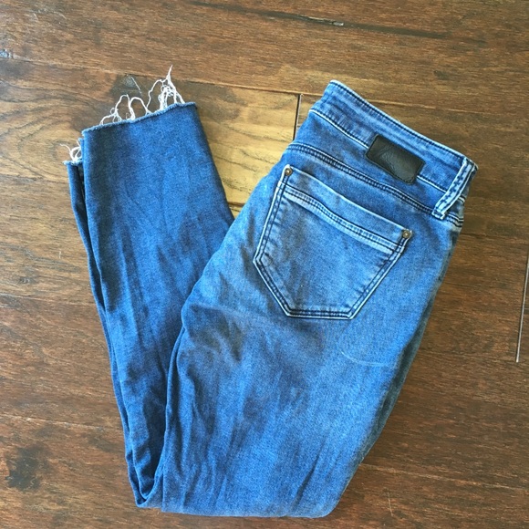 Mavi Denim - Mavi Emma Slim Boyfriend jean with raw hem size 26